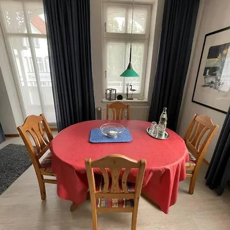 Nur 50 Meter Zum Strand: Tolles Apartment Binz Exterior photo